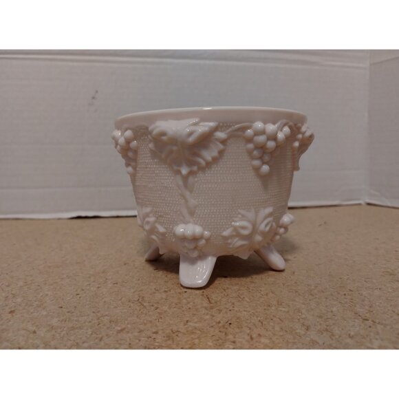 Jeanette Shell Pink Milk Glass Footed Sugar Bowl Grape Pattern - Picture 1 of 5